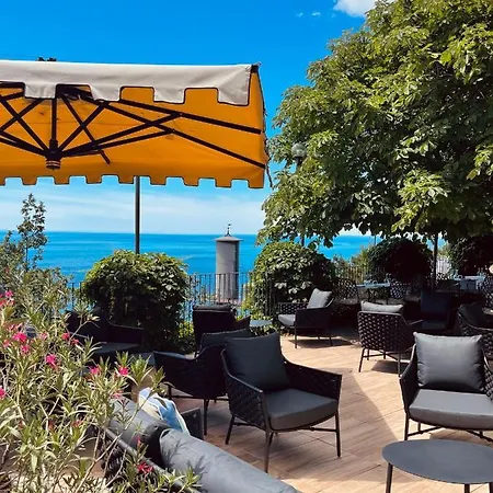 Szálloda Riviera & Maximilian's 4*