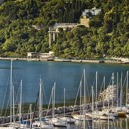 Szálloda Riviera & Maximilian's Trieszt