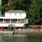 Riviera & Maximilian's Hotel