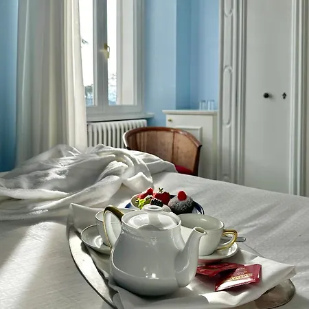 Hotel Riviera & Maximilian's 4*