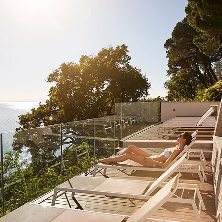 Riviera&maximilian's 4*