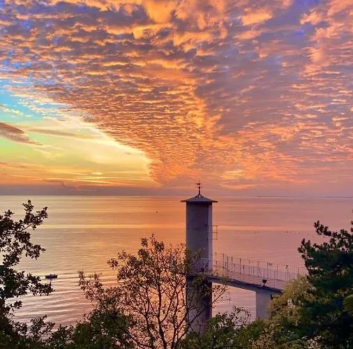 Riviera & Maximilian's 4* Τεργέστη