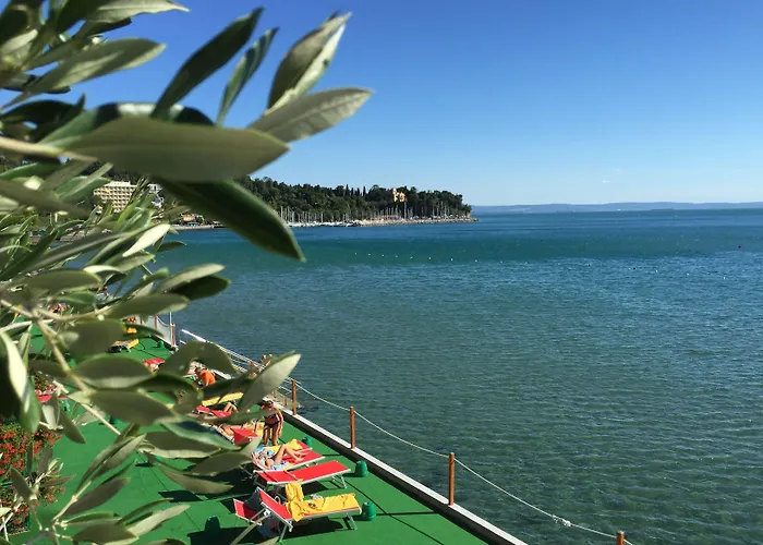 Riviera & Maximilian's فندق ترييستي